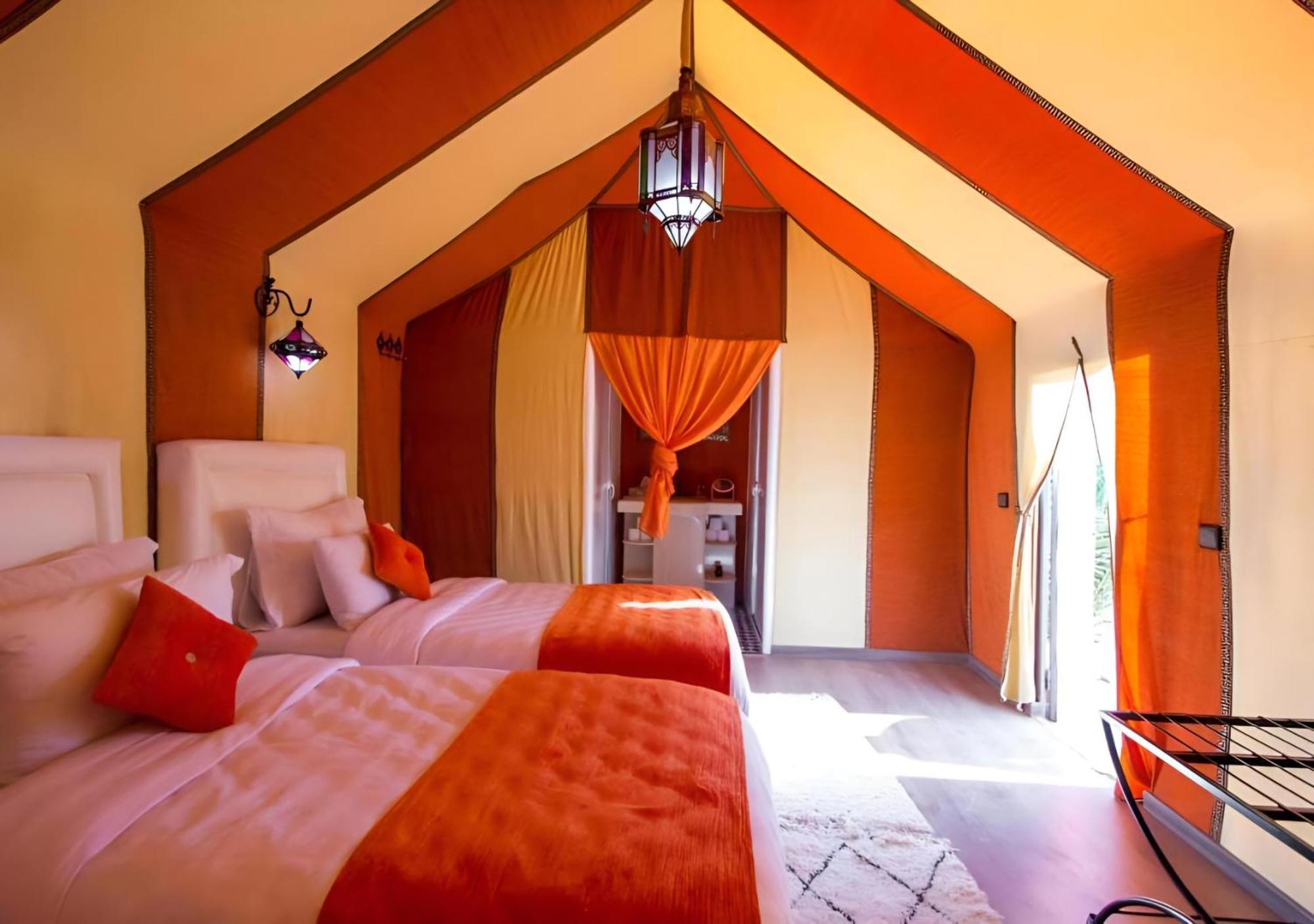 Hotel Sahara Deluxe Camp Merzouga Esterno foto