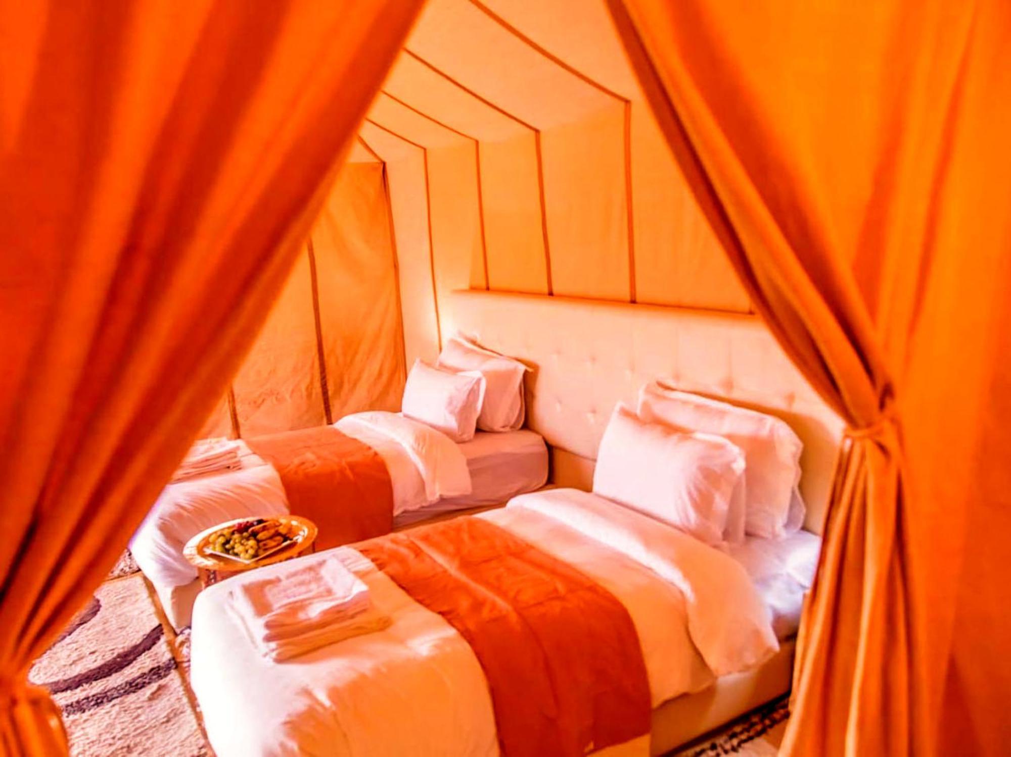 Hotel Sahara Deluxe Camp Merzouga Esterno foto